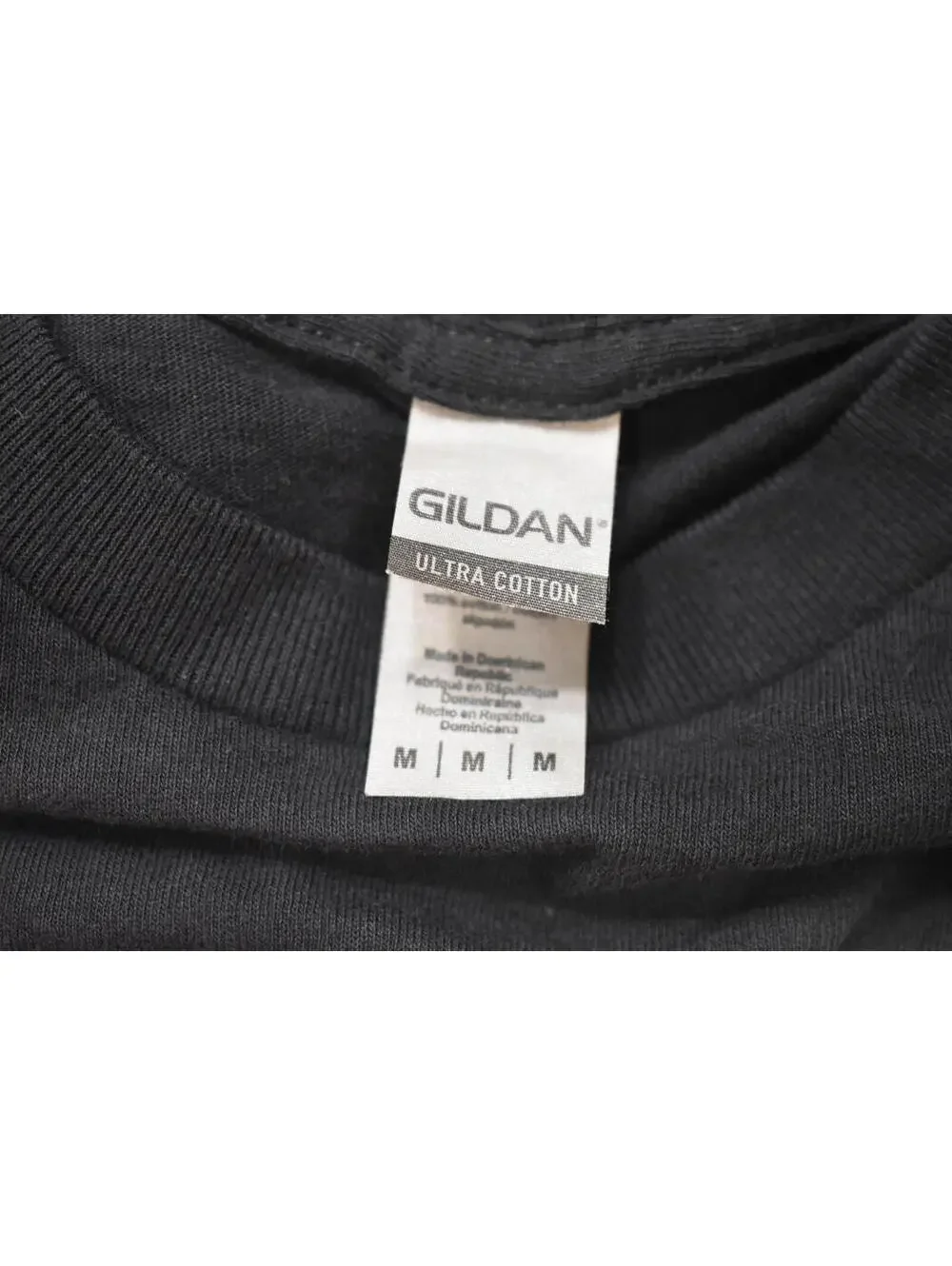 Black Gildan Ultra Cotton Throat Pounder Graphic T-Shirt Medium